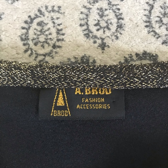 Cropped velvet top with gold detail vintage - Picture 3 of 3